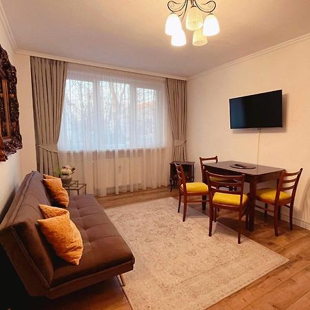 Niran Apartament Oradea Buitenkant foto