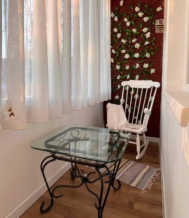 Niran Apartament Oradea Buitenkant foto